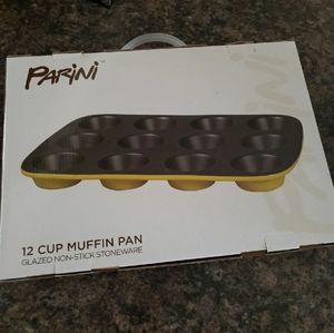 Muffin pan
